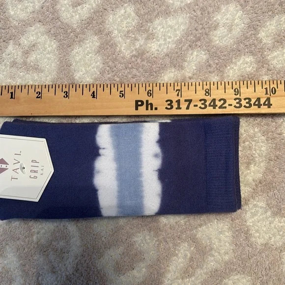 NWT Tavi Grip Kai Barre/Pilates Calf Socks, Size Small, Color: Tie Dye Stripe - Picture 12 of 12